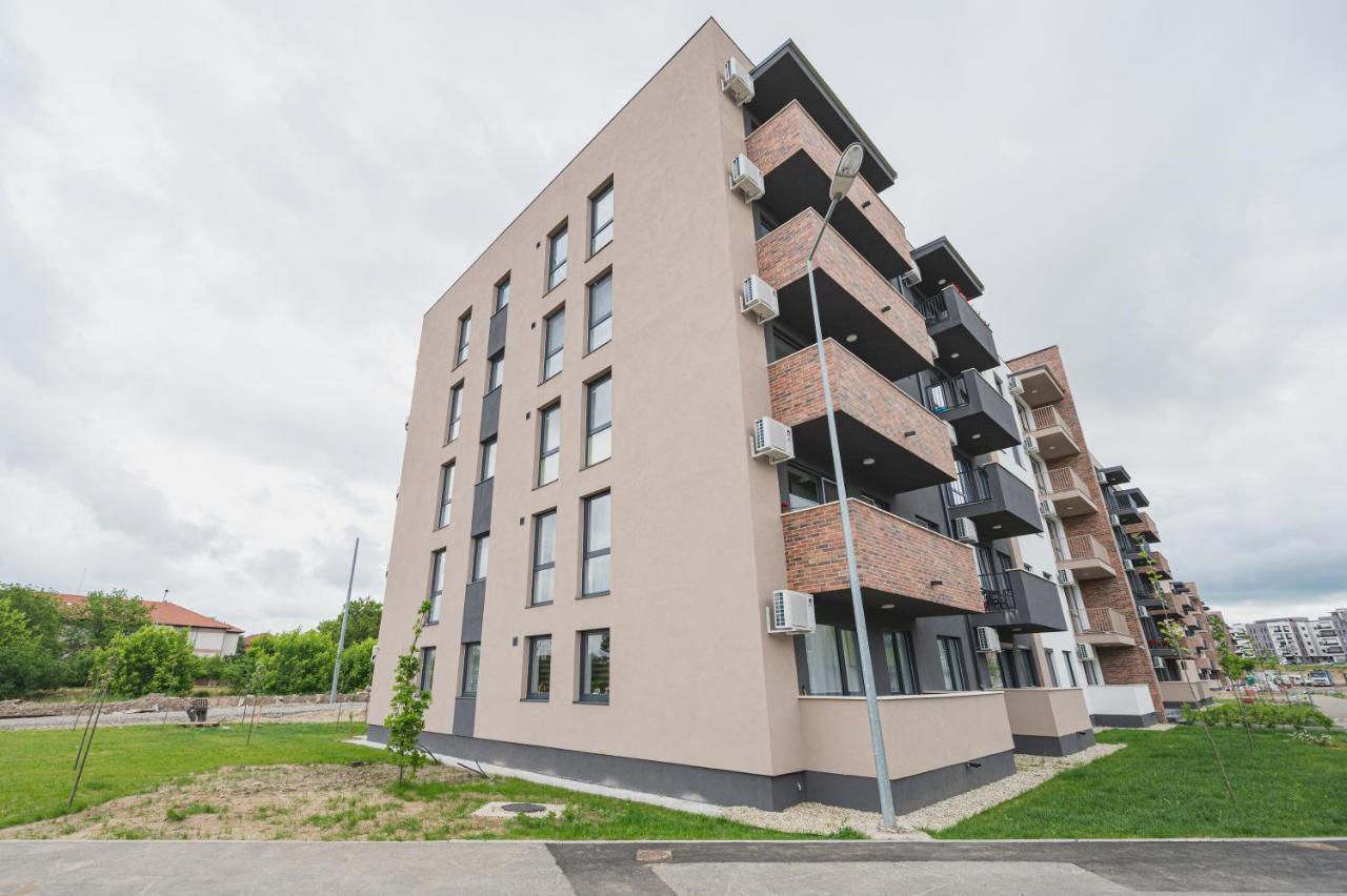 Serene Flat Apartment Oradea Luaran gambar