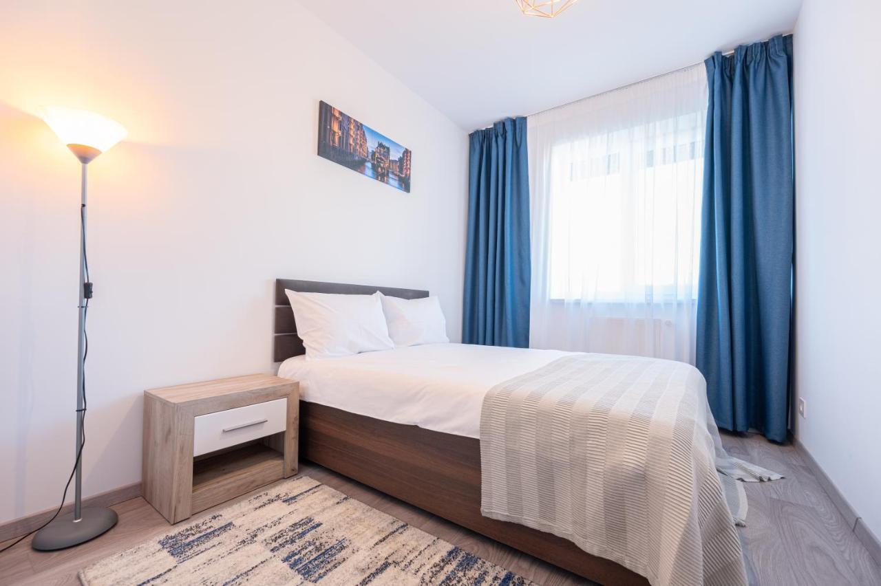Serene Flat Apartment Oradea Luaran gambar